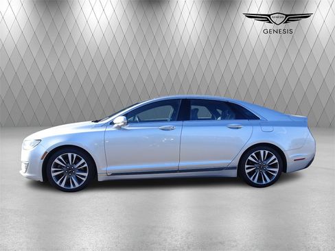 Used 2017 Lincoln MKZ Reserve w/ Climate Package image 2