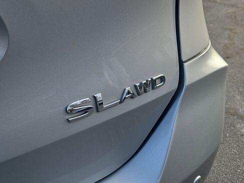 Used 2019 Nissan Rogue SL image 5