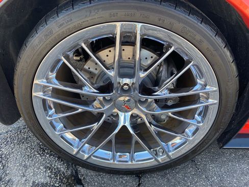 Used 2013 Chevrolet Corvette 427 w/ 1SC Preferred Equipment Group image 33