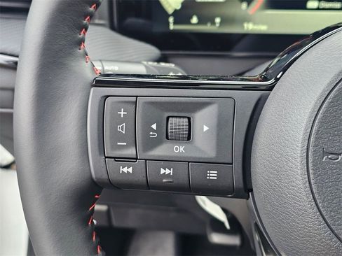 New 2026 Nissan Kicks SR w/ SR Premium Package image 35