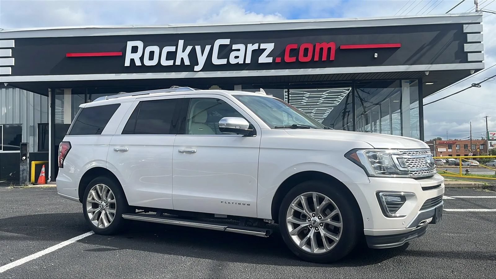 Used 2019 Ford Expedition Platinum AWD/4WD image 1