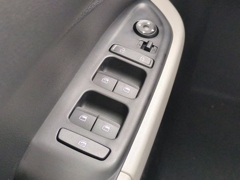 New 2026 Hyundai Venue SEL image 30