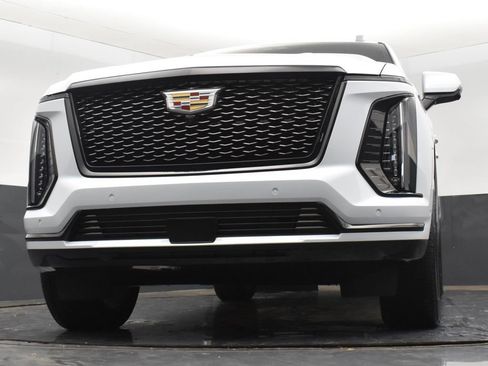 Used 2026 Cadillac Escalade Sport w/ Touring Package AWD/4WD image 25