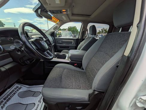 Used 2019 RAM 1500 Warlock AWD/4WD image 14