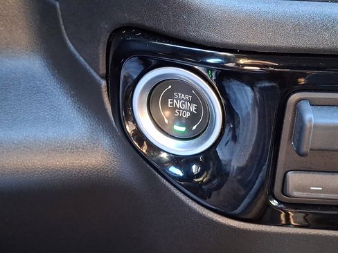 Certified 2024 Chevrolet Silverado 1500 ZR2 w/ ZR2 Bison Edition image 25