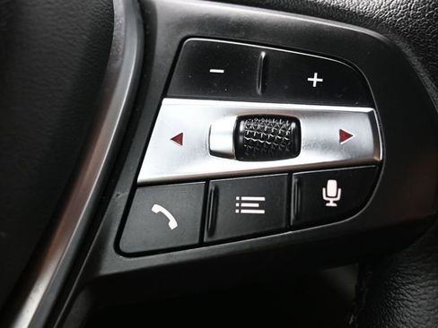 Used 2022 BMW 330i xDrive Sedan image 25