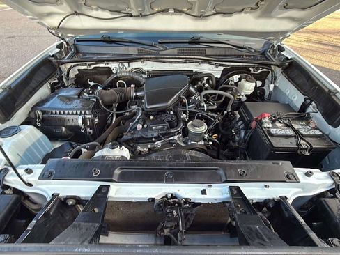 Used 2022 Toyota Tacoma SR image 19