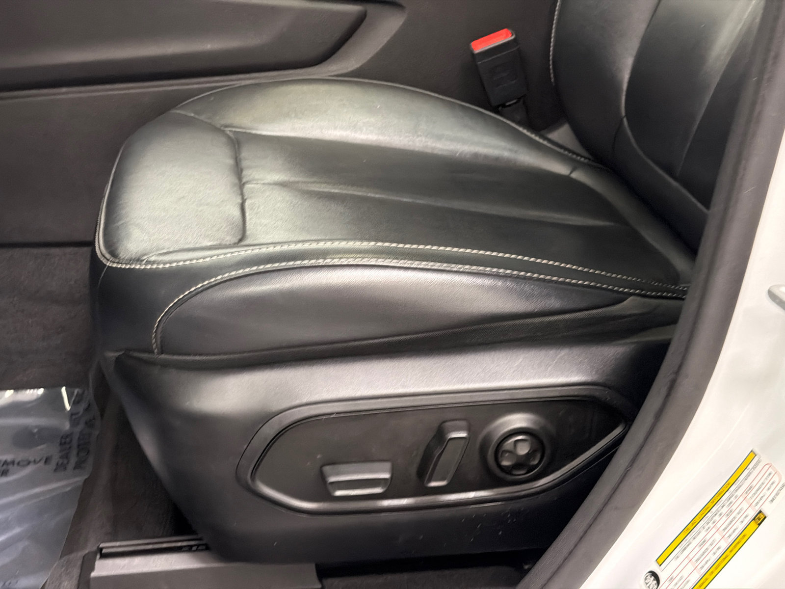 Used 2021 Jeep Grand Cherokee L Limited AWD/4WD image 17