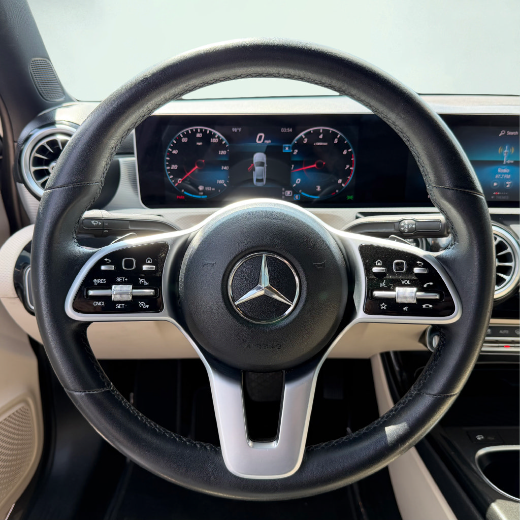Used 2019 Mercedes-Benz A 220 image 36