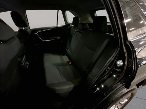 Certified 2025 Toyota RAV4 LE AWD/4WD image 20
