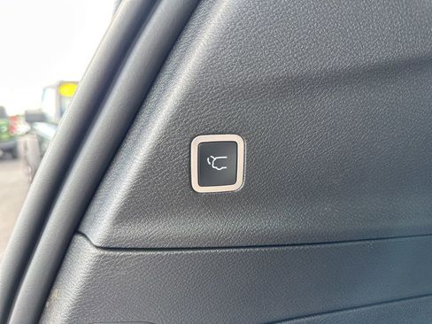 New 2026 Chrysler Pacifica Select image 15