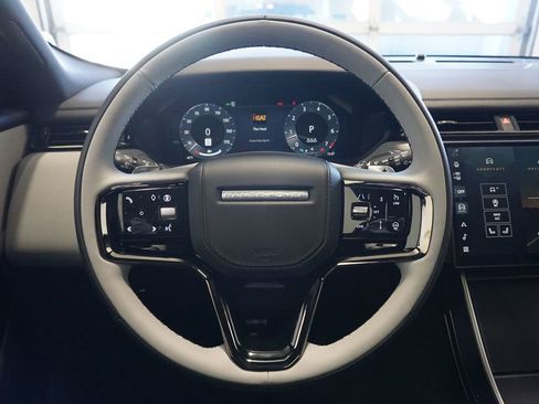 New 2026 Land Rover Range Rover Velar Dynamic SE AWD/4WD image 9