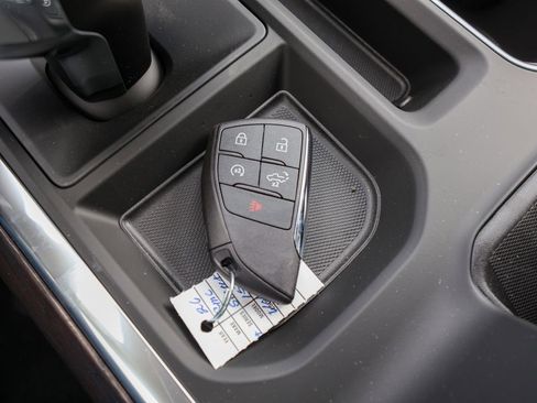 New 2026 GMC Sierra 1500 SLT w/ SLT Premium Plus Package image 22