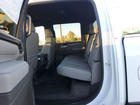 New 2026 GMC Sierra 2500 SLT w/ Texas SLT Premium Package AWD/4WD image 9