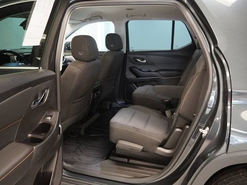 Used 2019 Chevrolet Traverse LT w/ LPO, Floor Liner Package AWD/4WD image 19