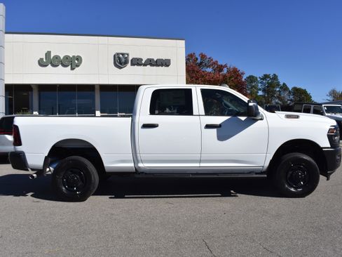 New 2026 RAM 2500 Tradesman image 10