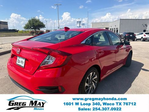 Used 2018 Honda Civic EX image 3