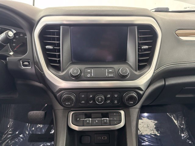 Used 2023 GMC Acadia SLE FWD image 42