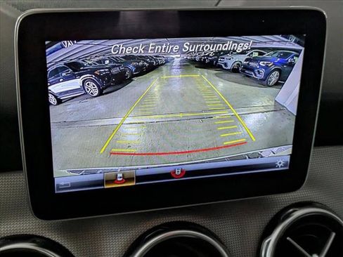 Certified 2020 Mercedes-Benz GLA 250 image 14