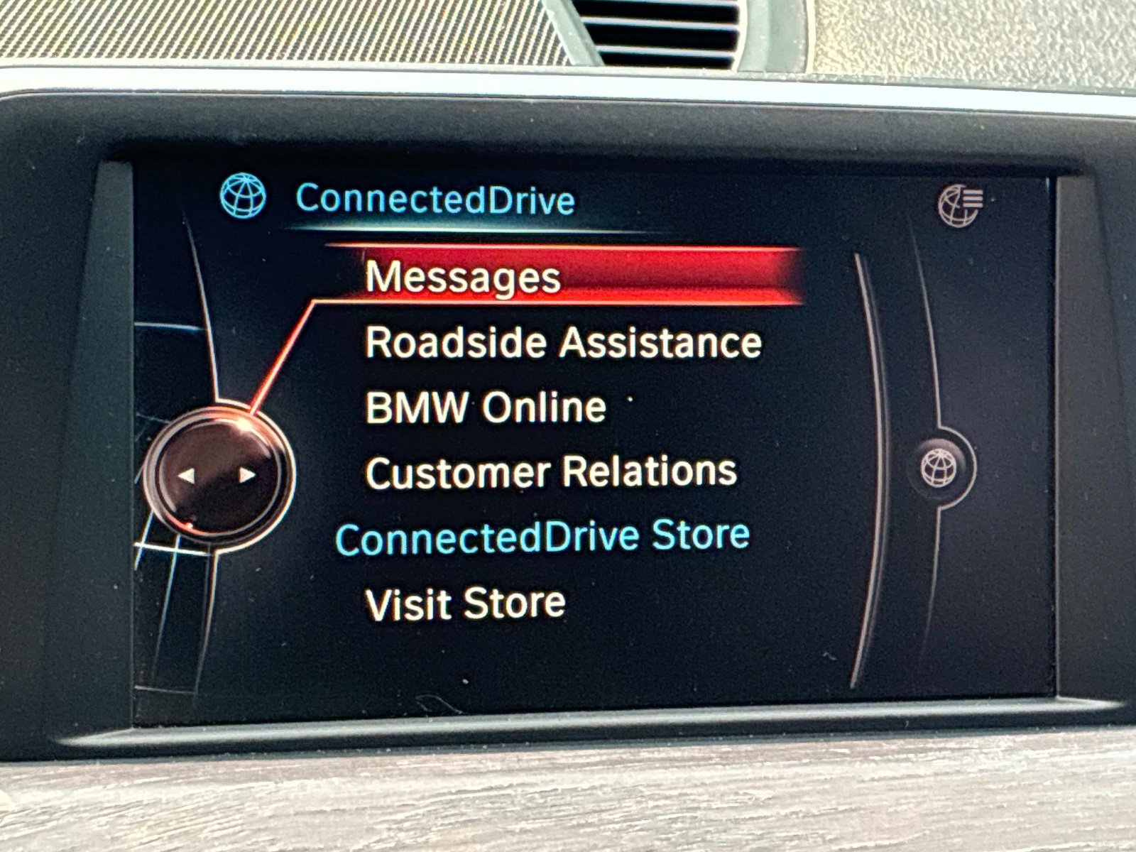 Used 2017 BMW X1 xDrive28i AWD/4WD image 36