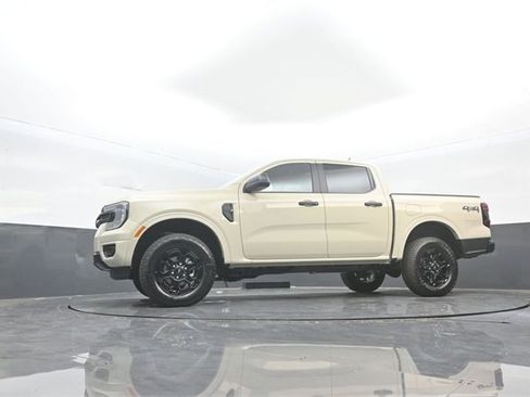 New 2025 Ford Ranger XLT w/ Black Appearance Package image 26