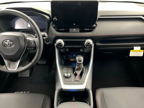 Used 2025 Toyota RAV4 XSE image 13