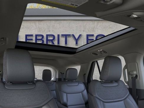 New 2026 Ford Explorer Active w/ Active Comfort Package image 22
