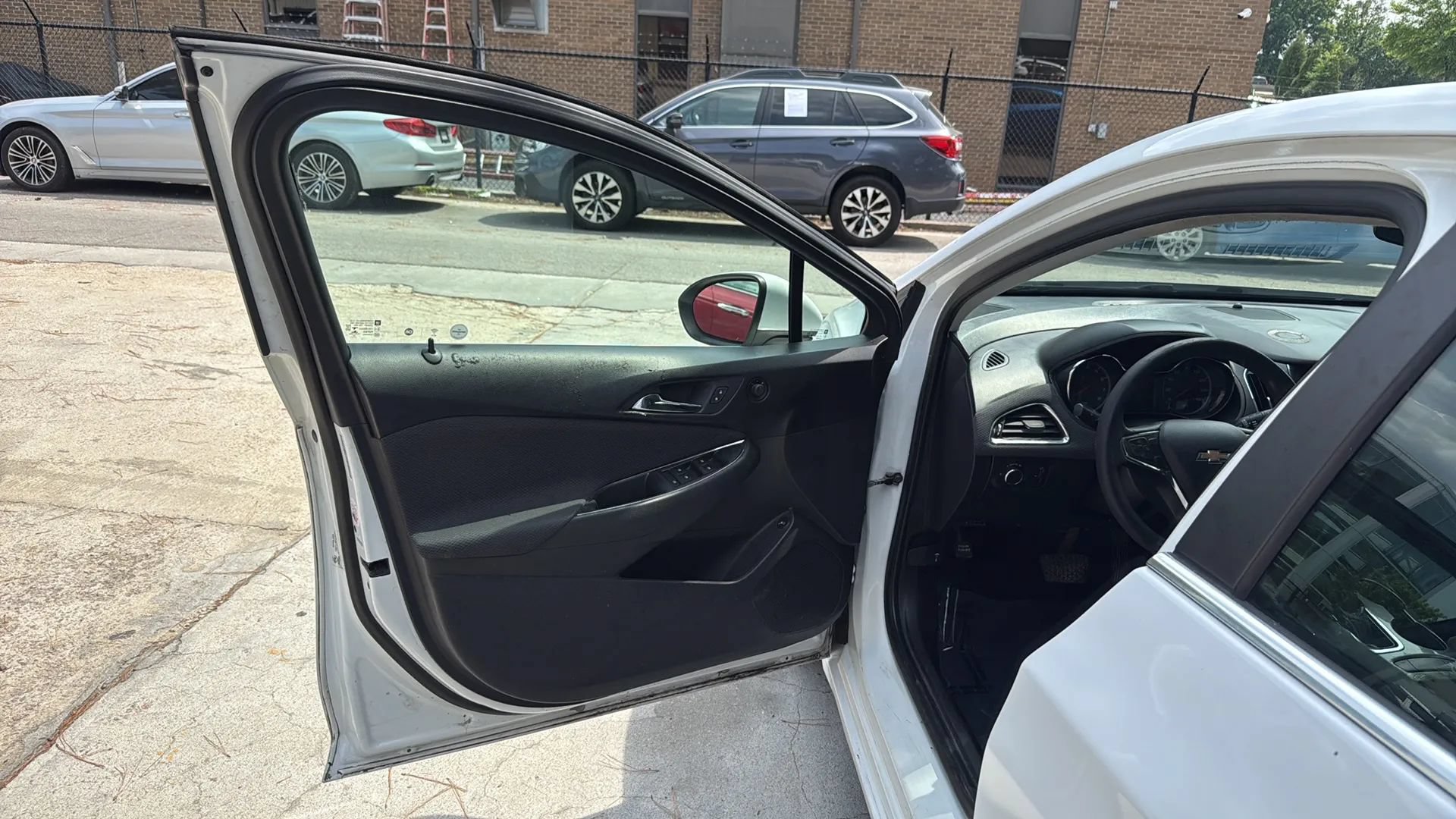 Used 2019 Chevrolet Cruze LT w/ LT Fleet Convenience Package FWD image 13