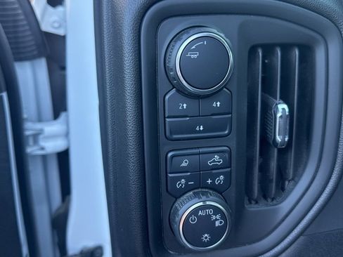 Used 2025 Chevrolet Silverado 2500 W/T w/ WT Convenience Package image 13