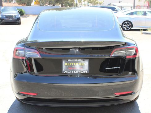 Used 2022 Tesla Model 3 Long Range AWD/4WD image 31