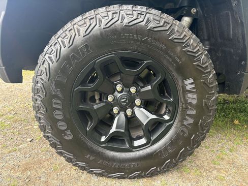 Used 2022 RAM 1500 TRX w/ TRX Level 1 Equipment Group AWD/4WD image 25