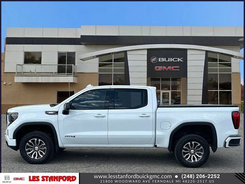 Certified 2023 GMC Sierra 1500 AT4 w/ AT4 Preferred Package AWD/4WD image 2