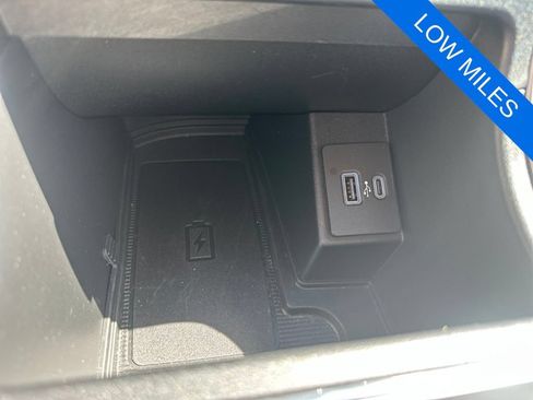 Used 2022 Ford Edge SEL w/ Convenience Package AWD/4WD image 17