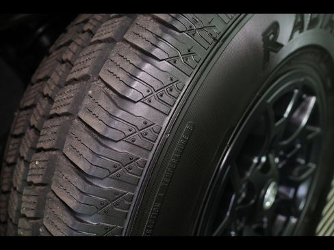 Used 2022 Toyota Tacoma SR5 image 12