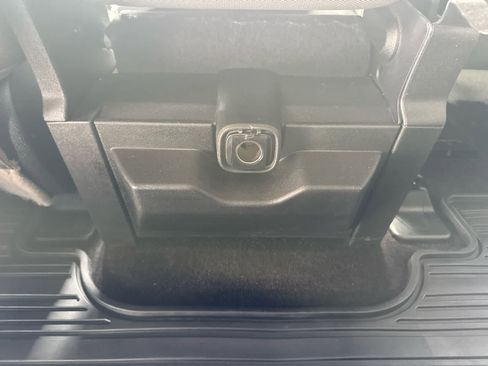 Used 2017 Ford F150 XLT w/ Equipment Group 301A Mid image 37