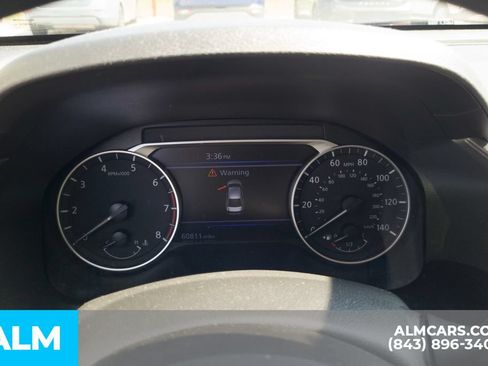 Used 2024 Nissan Altima 2.5 SV FWD image 14