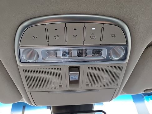 Used 2022 Genesis G90 3.3T Premium image 36