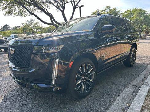 Used 2023 Cadillac Escalade Sport w/ Touring Package image 3