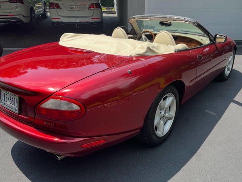 Used 1997 Jaguar XK8 Convertible image 3