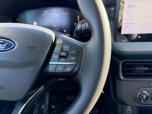 New 2026 Ford Maverick XL image 13