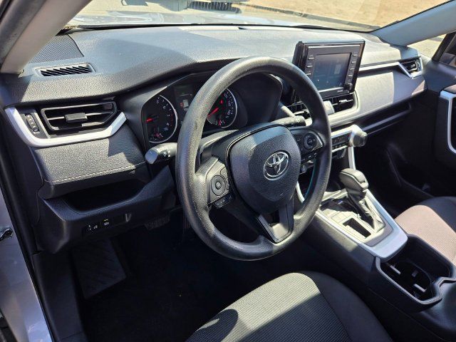 Used 2022 Toyota RAV4 LE w/ Carpet Mat Package (TMS) FWD image 8