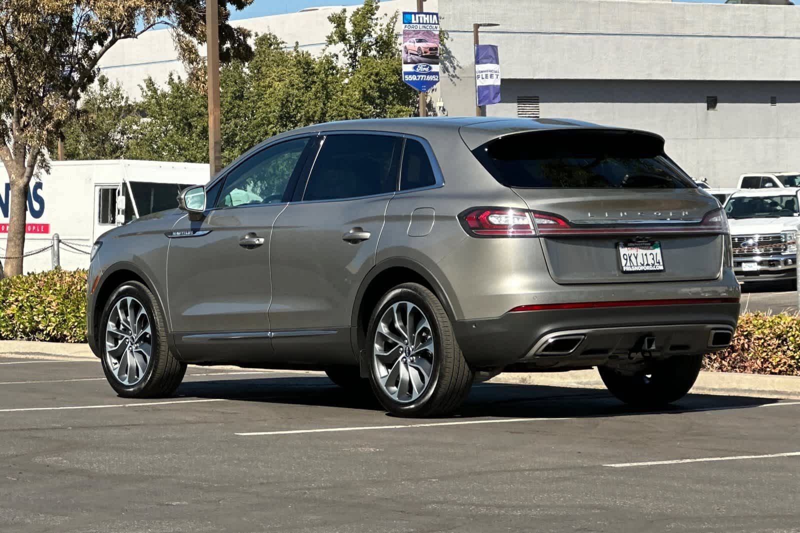 Used 2023 Lincoln Nautilus Reserve w/ Equipment Group 201A AWD/4WD image 7