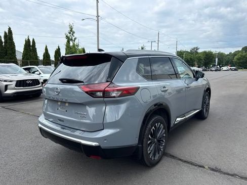 Used 2024 Nissan Rogue Platinum w/ Platinum Premium Package AWD/4WD image 3