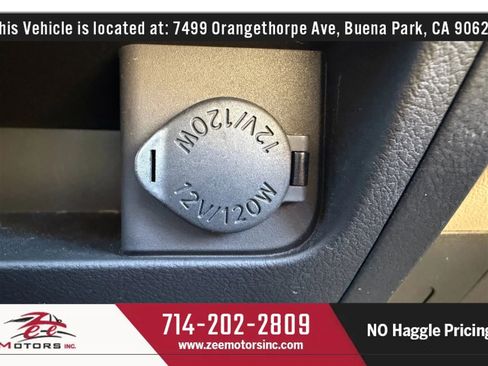 Used 2011 Toyota Sequoia Limited image 32