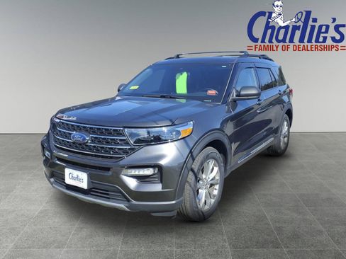Used 2020 Ford Explorer XLT w/ Equipment Group 202A AWD/4WD image 1