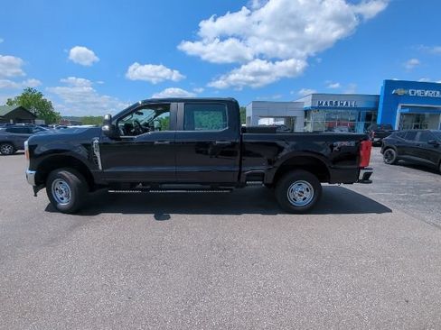 Used 2023 Ford F250 XL AWD/4WD image 24