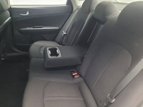 Used 2020 Kia Optima LX image 18