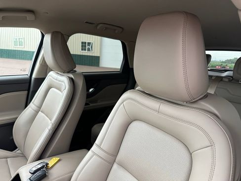 Used 2023 Lincoln Corsair AWD w/ Equipment Group 101A image 3