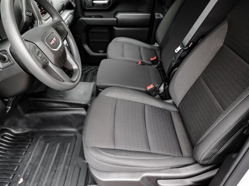 New 2026 GMC Sierra 2500 Pro w/ Convenience Package image 13