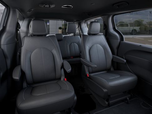 New 2027 Chrysler Pacifica Select FWD image 41